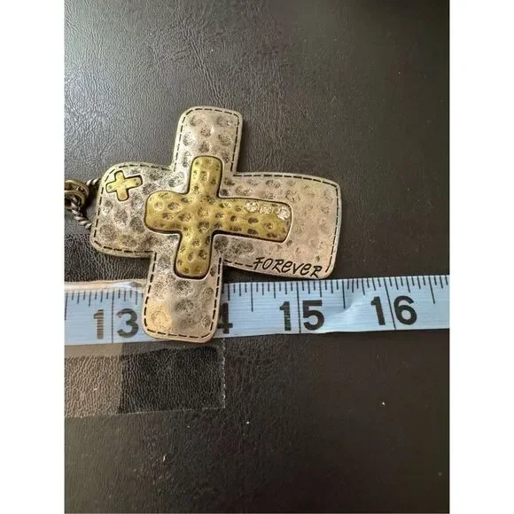 Y2K Vintage Womens Chunky Tiered Studded Beaded Chain Cross Necklace Western - Picture 8 of 8